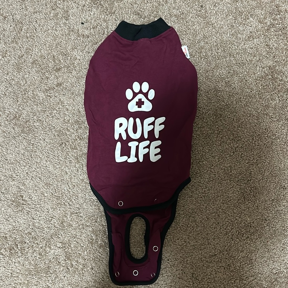 Belly guard cone alternative “ruff life” size small brand new without tag